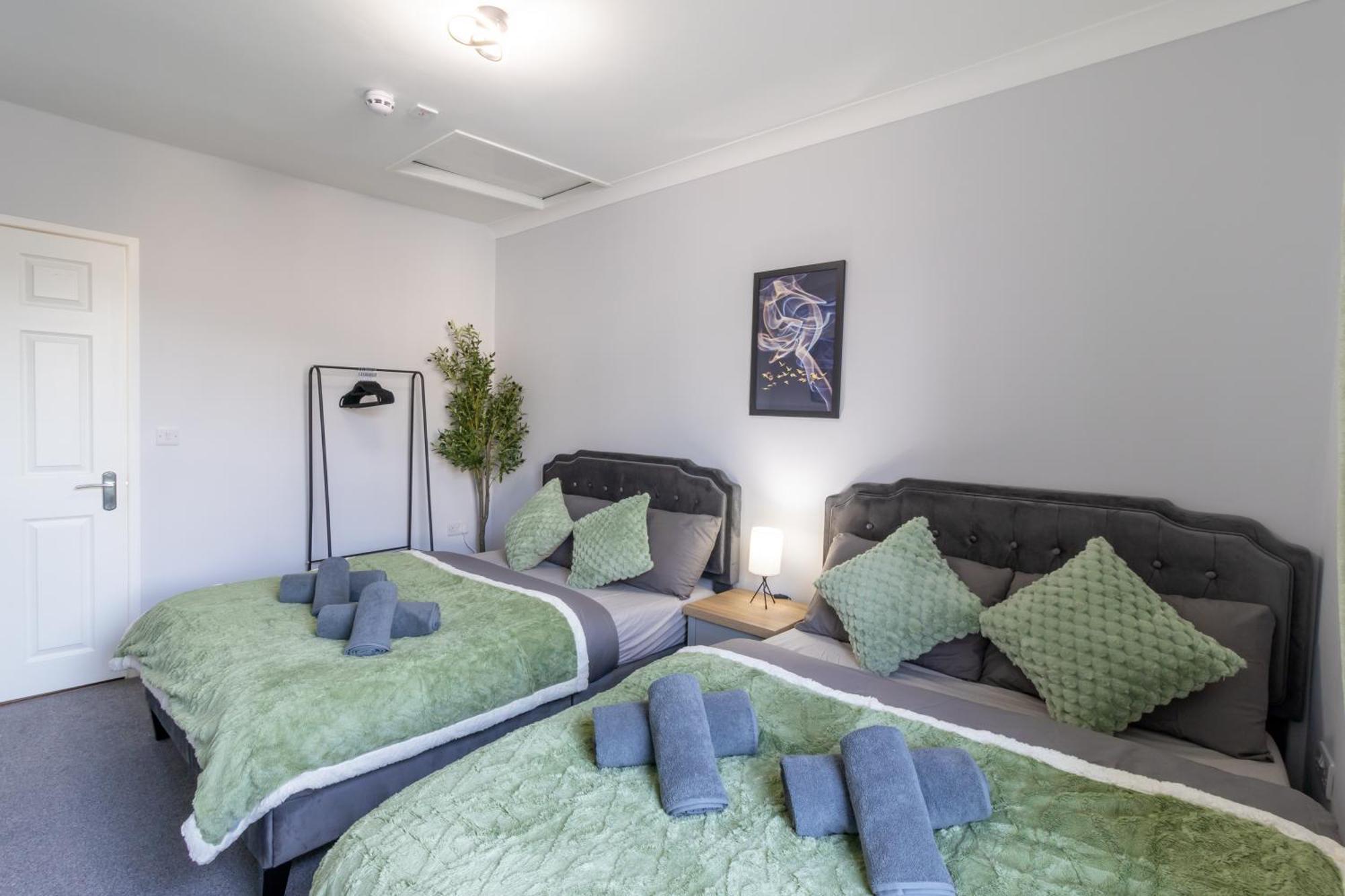 Open Mind Property - Apartment With 2 Double Beds Портсмът Екстериор снимка