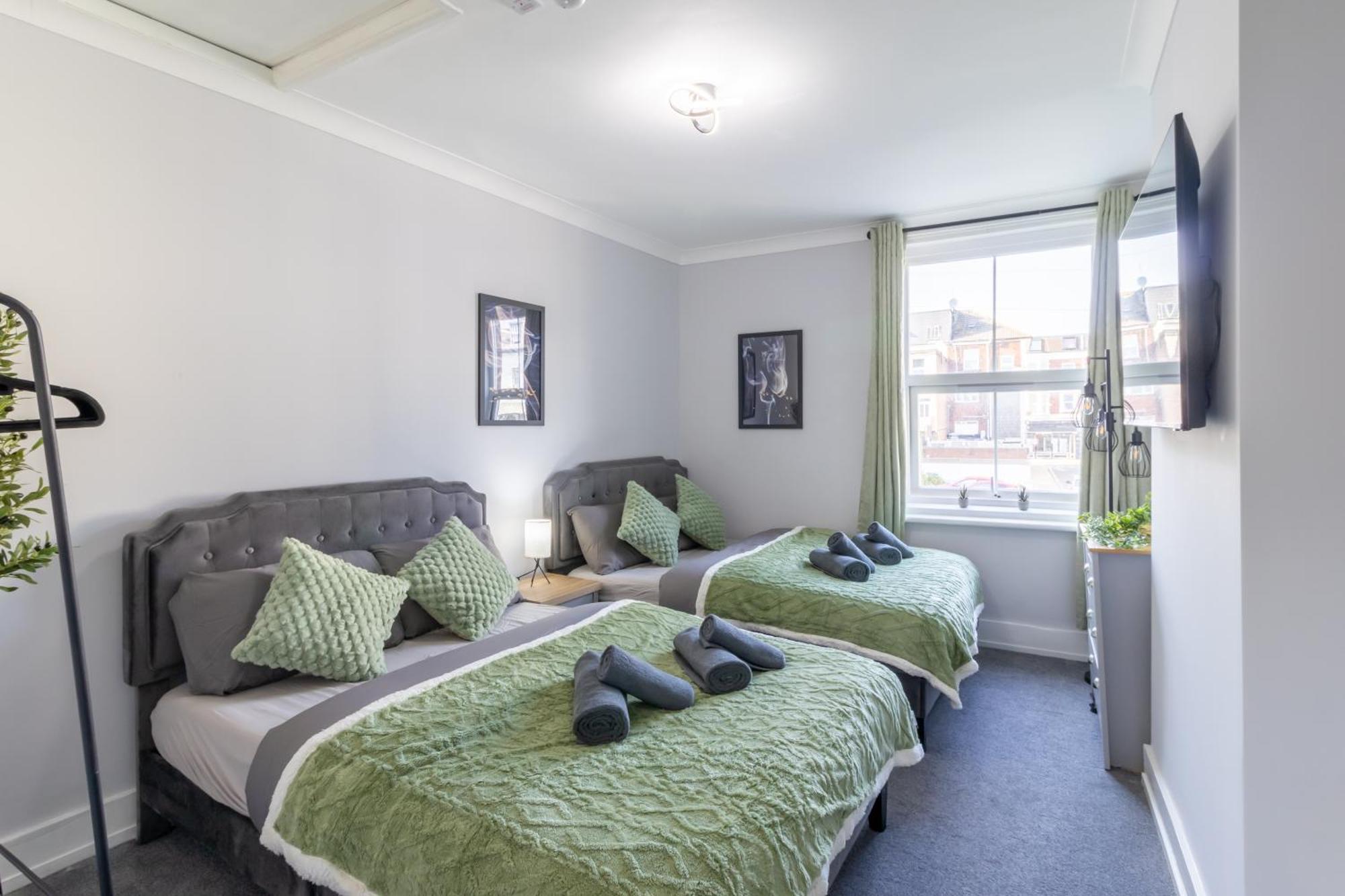 Open Mind Property - Apartment With 2 Double Beds Портсмът Екстериор снимка